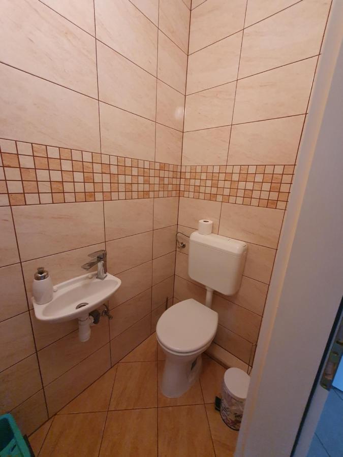 Fischer Apartman 3 Hajdúszoboszló Extérieur photo